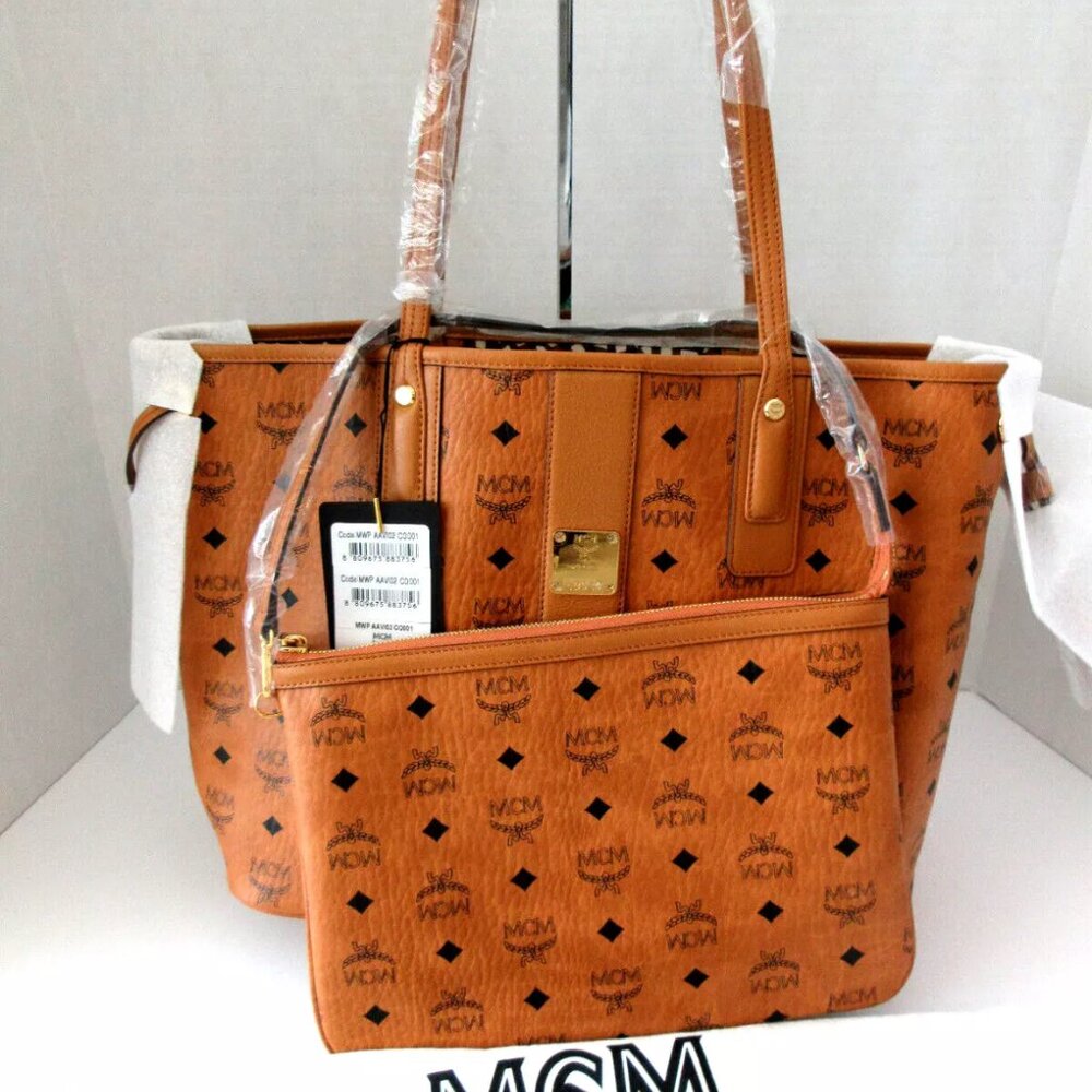 NEW AUTHENTIC MCM MEDIUM REVERSIBLE LIZ SHOPPER IN VISETOS WITH POUCH